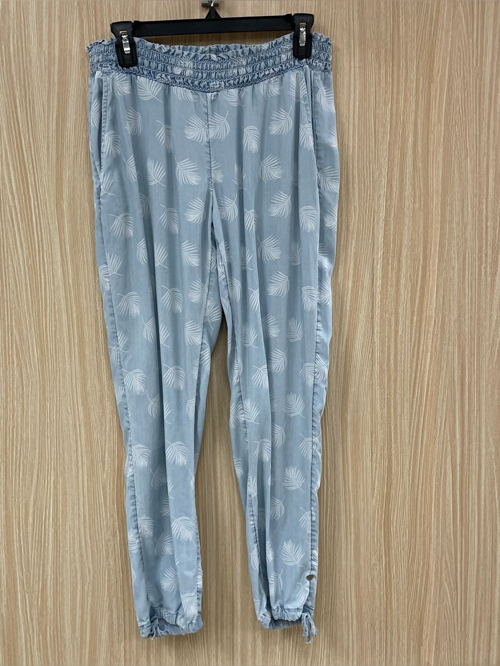 Carve Designs Chambray Print Pants Size Small